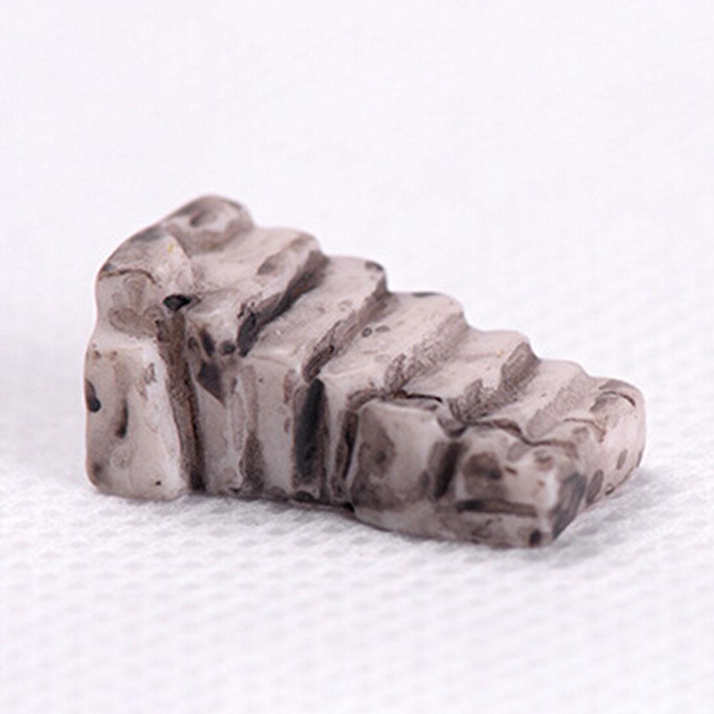 Resin 2Pcs Stairs DIY Doll Fairy Home Decoration Miniature Step House Model Garden Accessories