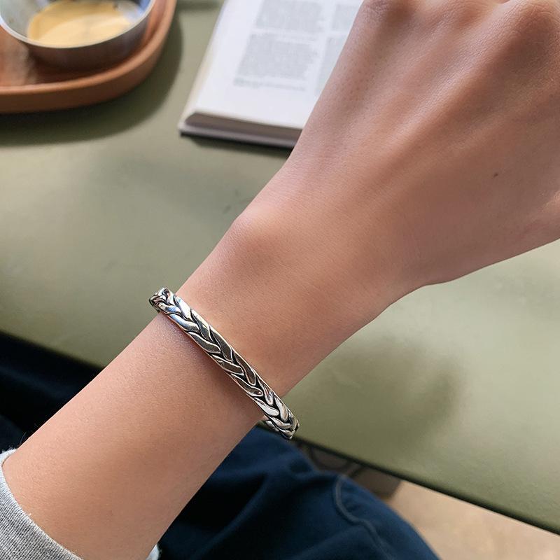 1pc Vintage Woven Twist Simple Bracelets for Women Couples Minimalist Classic Jewelry Gift Party Accessories