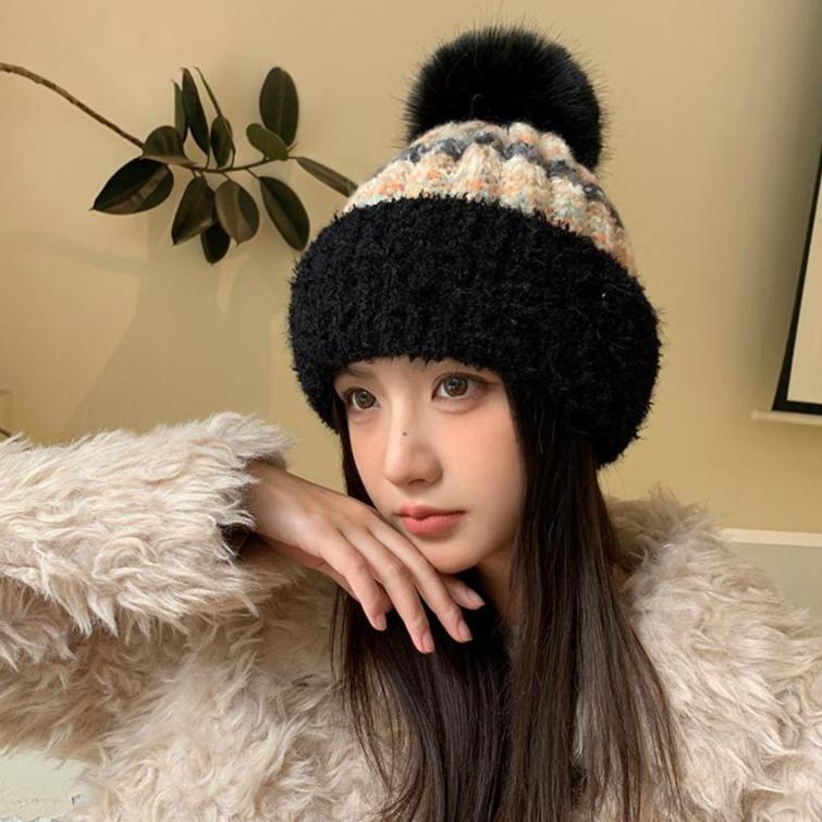 Color Knitted Wool Hat Women's Winter Retro Ear Protection Hat Sweet and Cute Cold and Warm Cold Hat