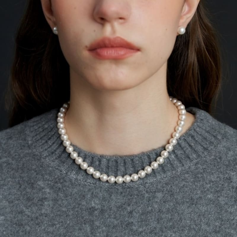 LOVE ME MONSTER Essential Pearl Necklace 8mm (L233MNK010)