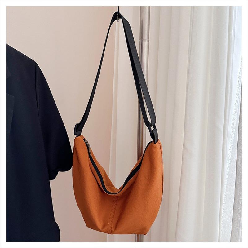 Premium nylon dumpling bag fashionable versatile bag messenger bag women's daily commuting large-capacity shoulder bag