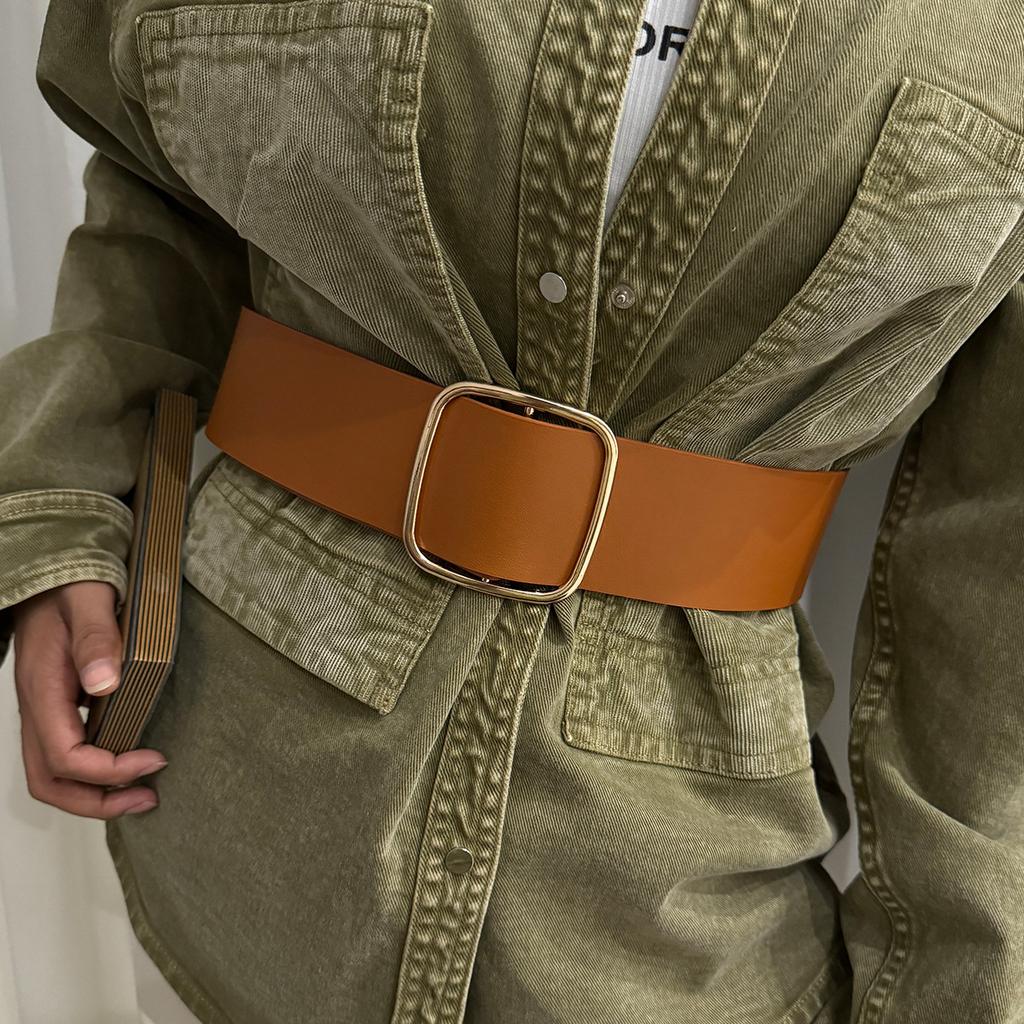 Fire sesonger tilgjengelig Nytt belte Dame Skinn Mote Allsidig Jeansbelte Dekorasjon Med Skjørt, Dress, Genser Midjedeksel