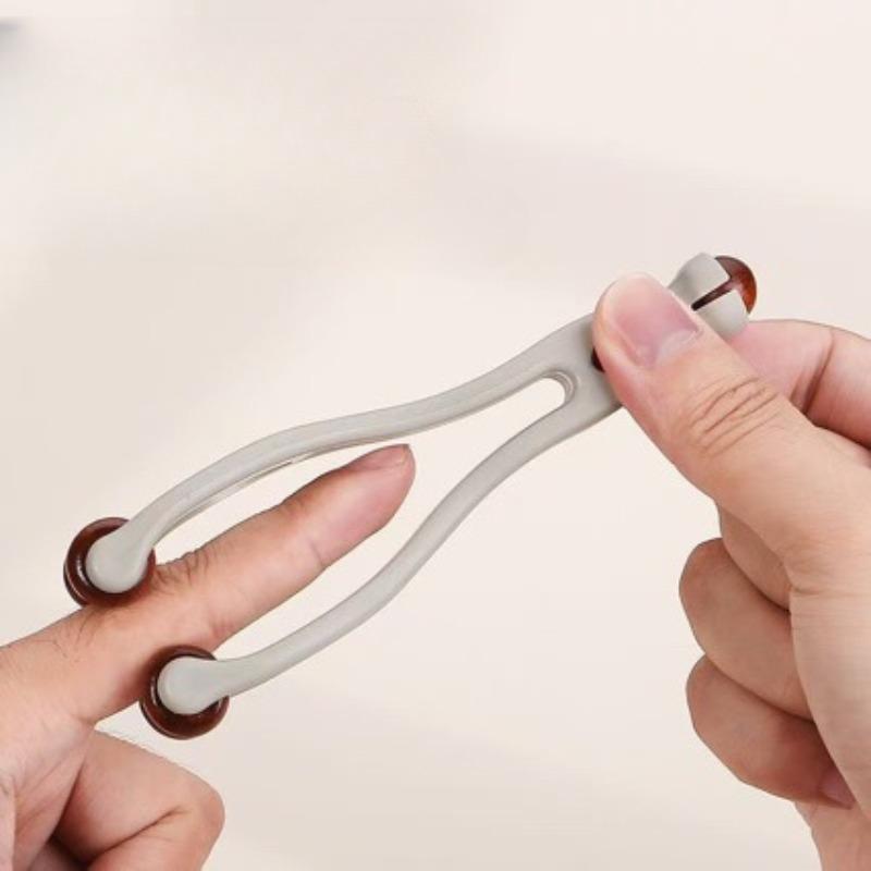 

Solid Wood Finger Massager Roller For Acupressure Therapy Handheld Reflexology Relaxation Tool Portable Finger Exercise Device