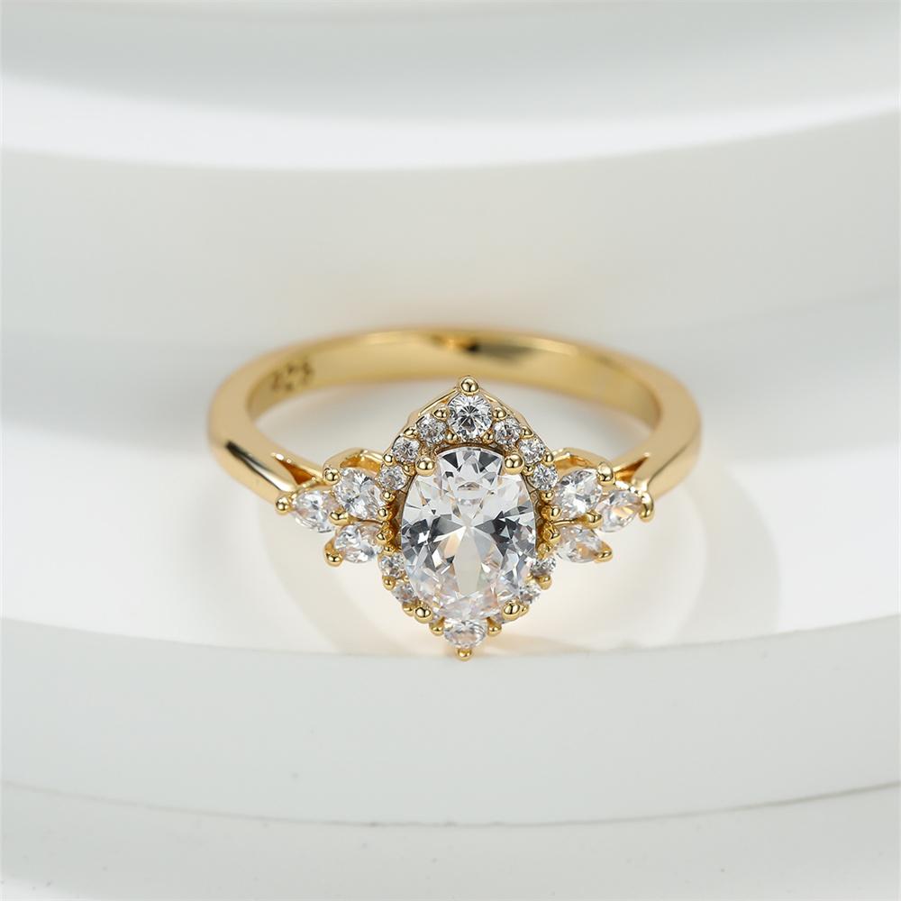 White Zircon Oval Stone Luxury Crystal Leaf Rings For Women Vintage Gold Color Engagement Ring Wedding Bands Jewelry Bridal Gift