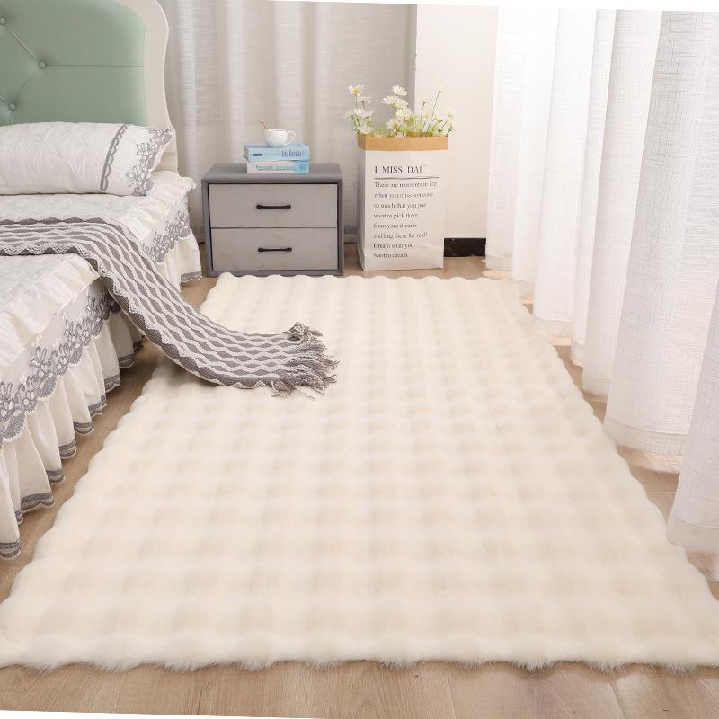Plush Faux Rabbit Fur Bedroom Rug - Soft Tatami Full Coverage for Girls