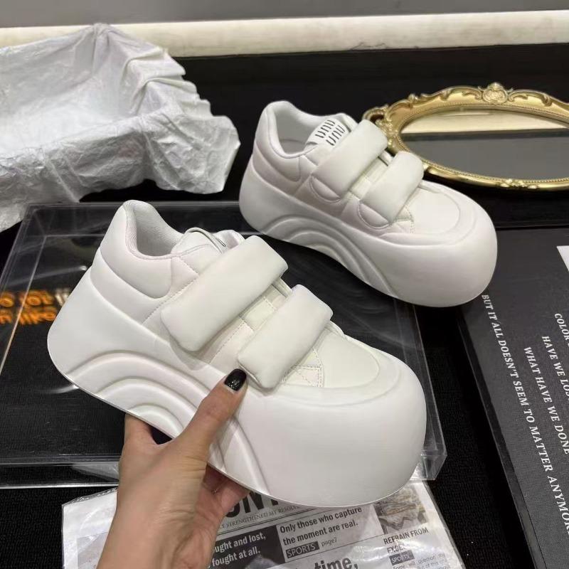 Ultra-light sole versatile Velcro little white shoes women's new muffin thick baseplate shoes big head ugly cute bread shoes