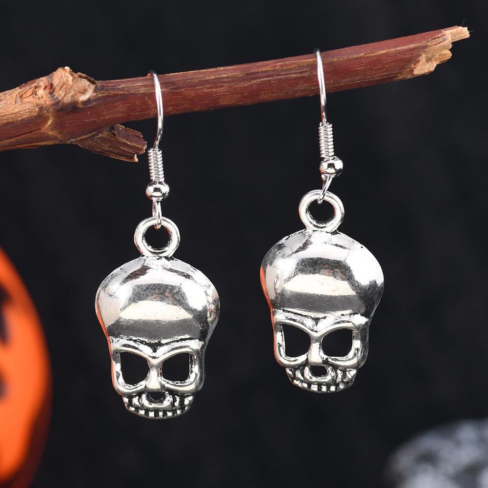 European American Cross-border Skull Earrings: Hip Hop Unisex Retro Jewelry Chain, Halloween Niche Accessories