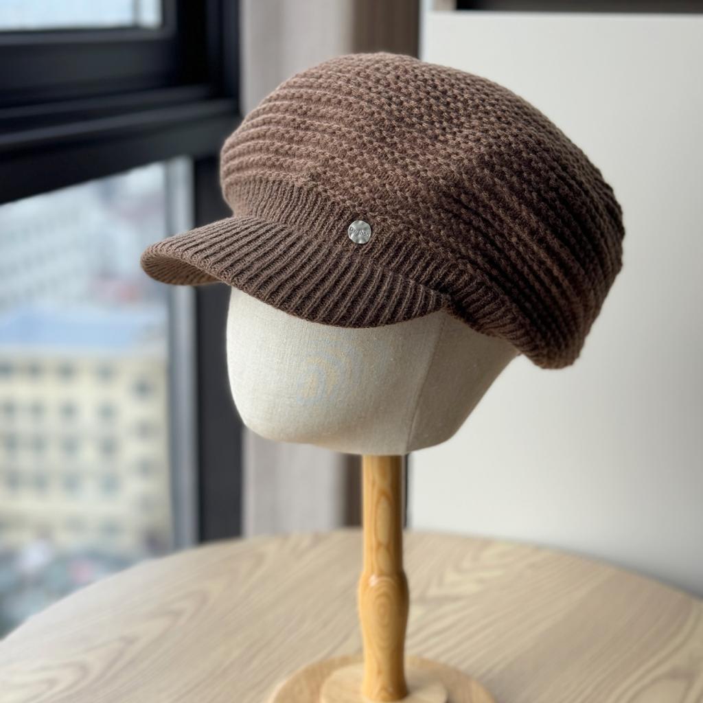 Herbst und Winter Einfarbige Gestrickte Achteckige Mütze für Damen Koreanische Version Ins Plus Samt Warme Mütze Japanischer Stil Vielseitige Wolke Entenzungen-Barett