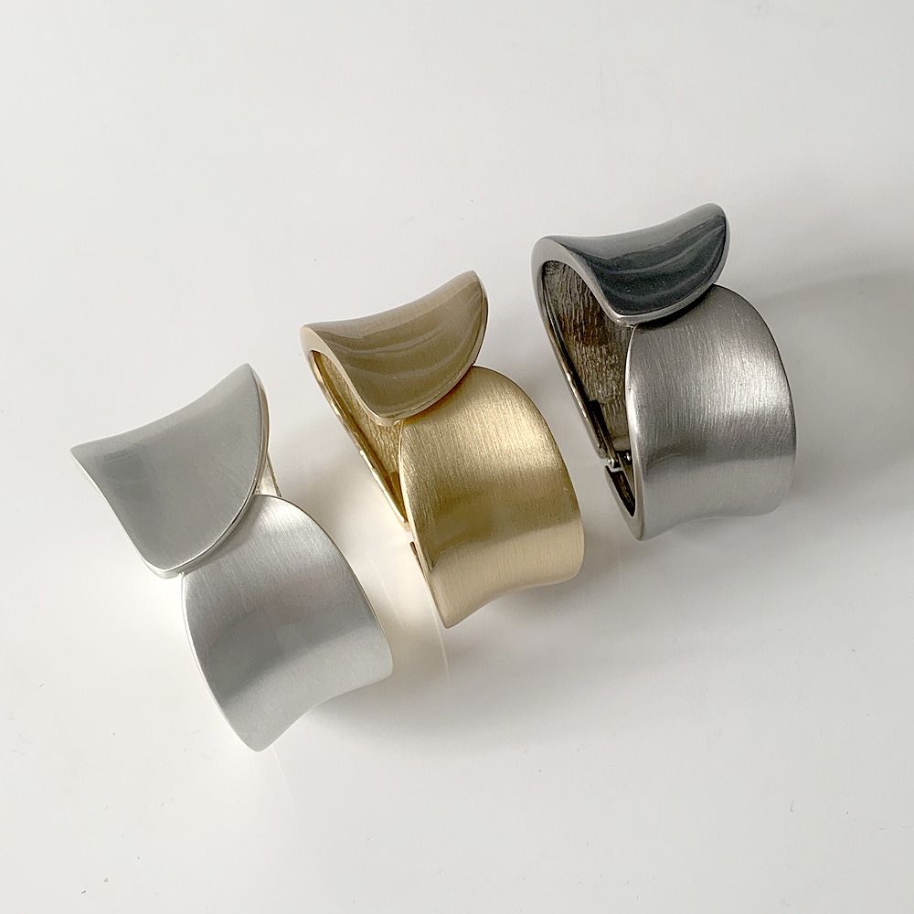 New Hinge Gold Bangle Metal Open Bracelet Jewelry Accessories Solid Color Chunky Bangle Bracelet Punk Alloy Irregular Wrist Cuff
