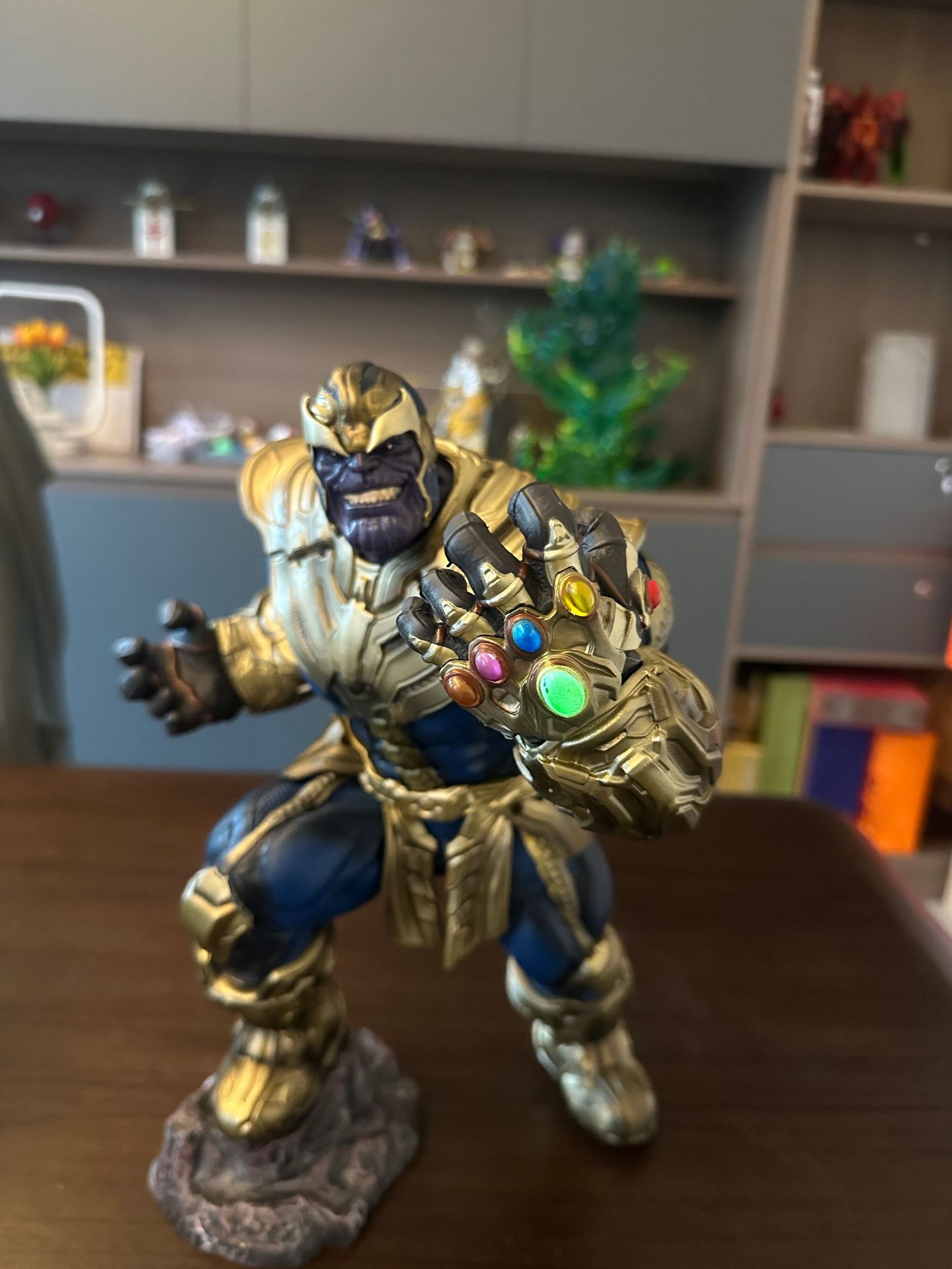 

36 см Оригинальный в наличии Серия анимации Marvel О Высоком Таносе Мстителях Сигк Ручная работа Статуя Украшения Модель Подарки Подходит для детей Развлекательный Веселый