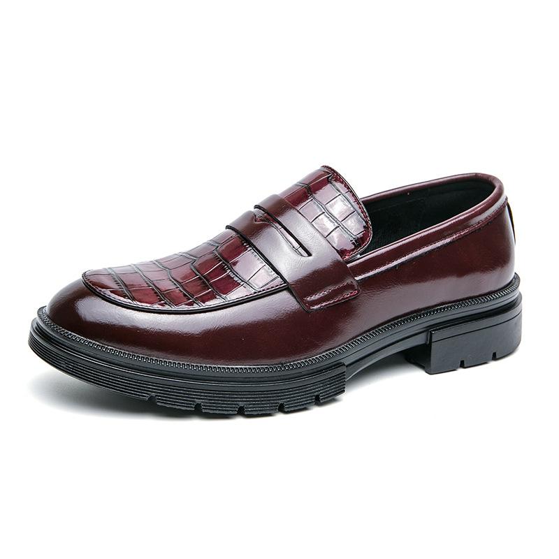 Large size leather shoes 2025 spring and autumn men's lazy business dress groom wedding shoes burgundy