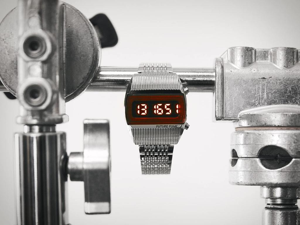 FUTURE FUNK Náramkové hodinky Digitální hodinky Vesmírný věk Záruka [Analogové × Design] Vodotěsné, Od výrobce, FF201-SV-MT (stříbrný)