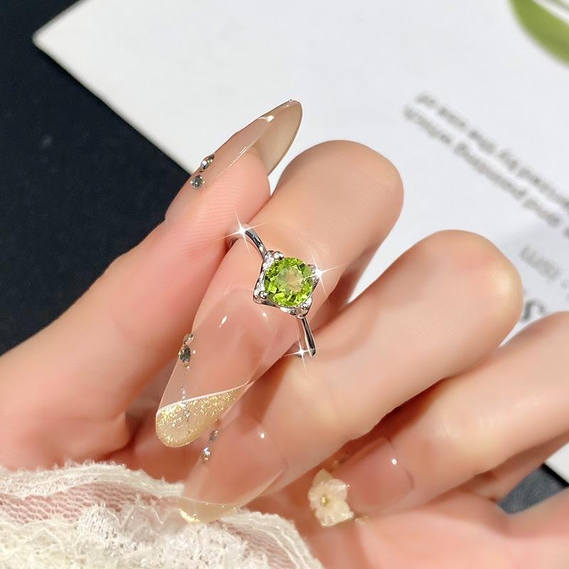 S925 Sterling Silver Four Claw Garnet Ring Natural Crystal Stone Fashion Minimalist Women Daily Fine Jewelry