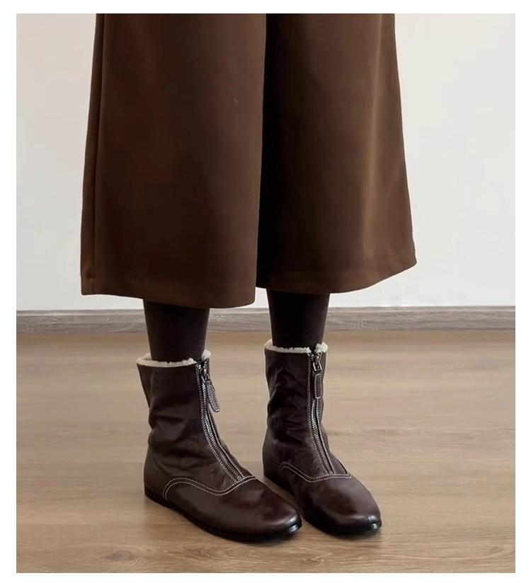 British Style Retro Square Toe Short Boots for Women 2026 New Style with Plush Warm Front Zipper Fashionable Boots