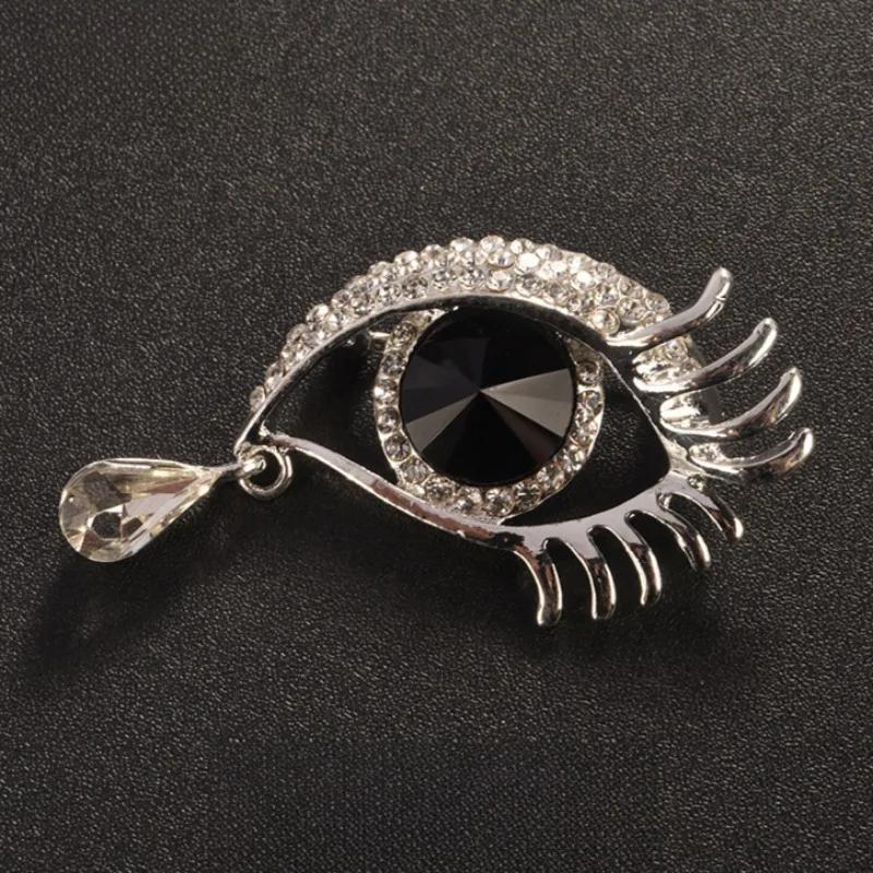 Modische tränenreiche großäugige Kristallbrosche Diamantbesetzte lange Wimpern Auge und Brustblumen UNISEX Bankettkleider Accessoires