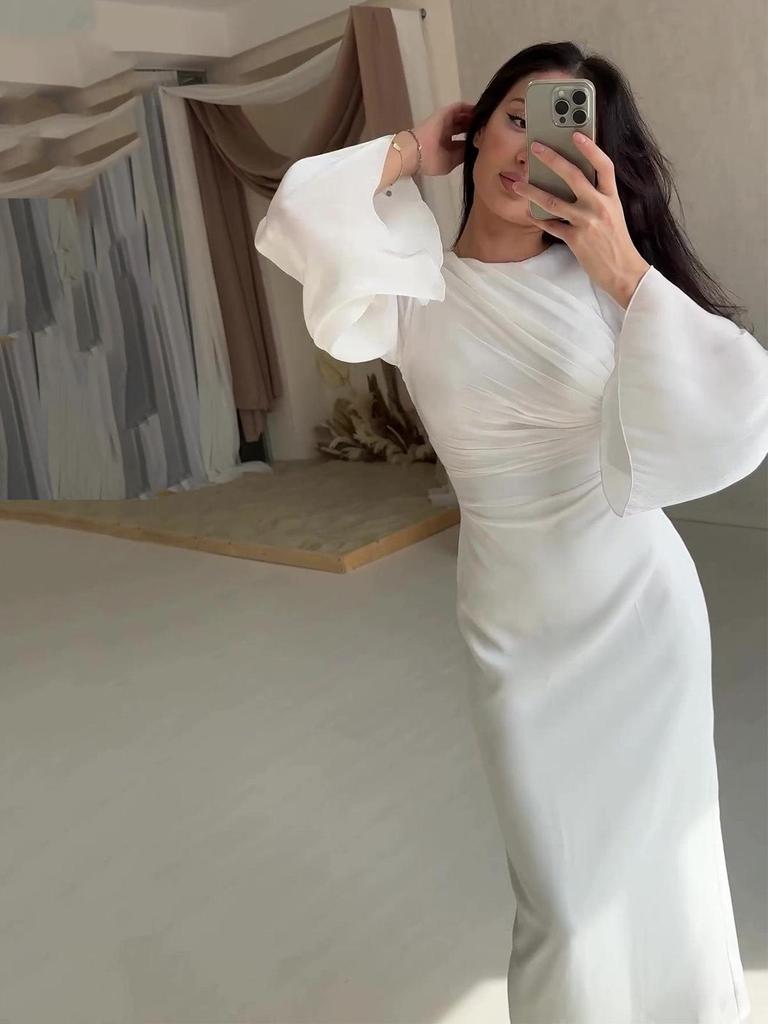 2024 Elegantes einfarbiges gerafftes Bodycon-Kleid mit taillenbetontem Design und langen Ärmeln