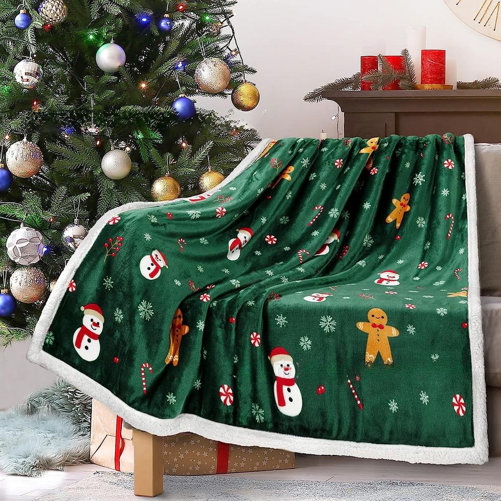 Christmas Red Snowflake Fleece Blanket - Super Soft & Warm Winter Sofa Office Nap Throw Festive Gifting