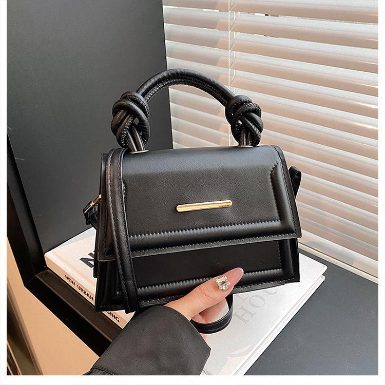 

Women s Small Fresh Style Crossbody Bag - Solid Color Shoulder Square Bag чёрный