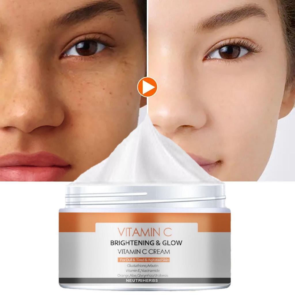 Face Cream Dehydrates, Moisturizes and Moisturizes Skin, Reduces Fine Lines and Wrinkles