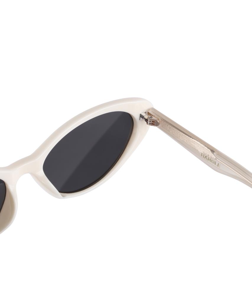 Hangeul Cat Eye White