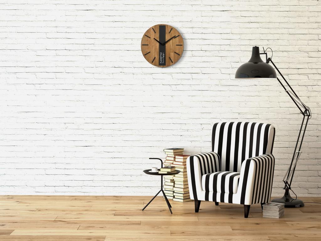 Wooden Wall Clock Oak Classic 30cm Black