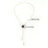 European and American Sweet Flower Necklace Women's Simple and Clear Vacation Pull Collarbone Necklace Ornament