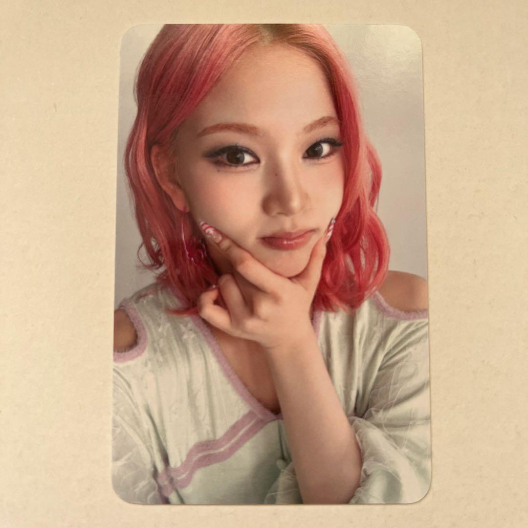 [USED] STAYC 2: LOVE Bonus Trading Card Aisa