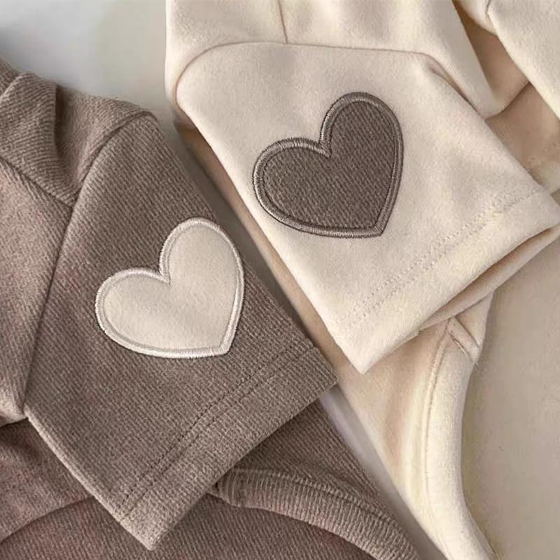 Japanese and Korean Style Dog Clothes Spring Versatile Love German Velvet Bottoming Shirt Teddy Bear Small and Medium Dog Pet Clothes