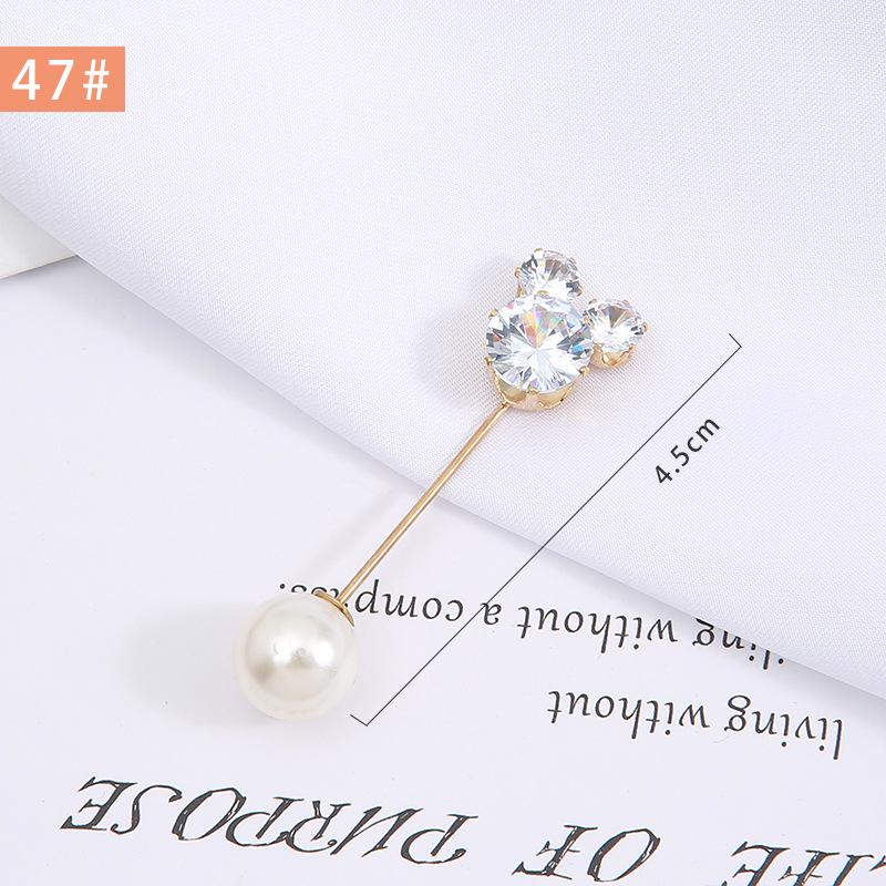 Pearl Anti-Exposure Brooch: Women's Waist-Cinching Pin & Clothing Decoration