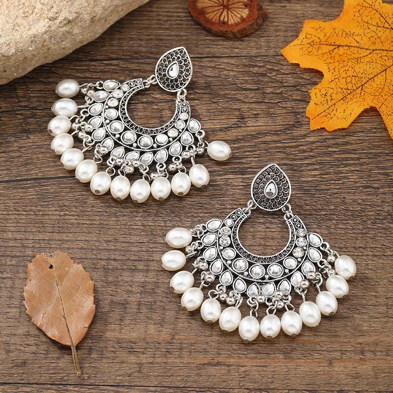 European & American Retro Ethnic Tassel Earrings with Crescent Moon Design weh2626