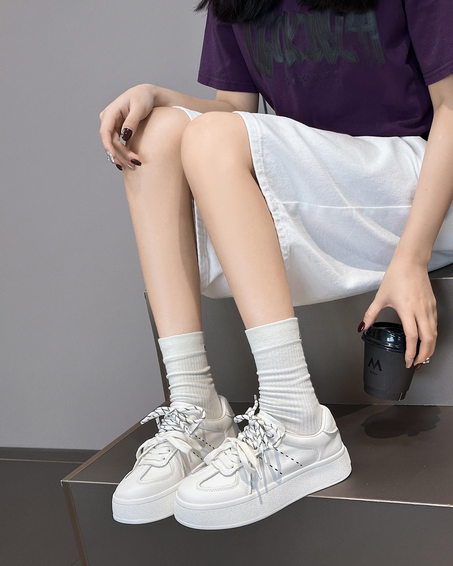 

Non-slip thick-soled versatile retro German training shoes women s 2025 spring new sports little white shoes lightweight casual board shoes 35