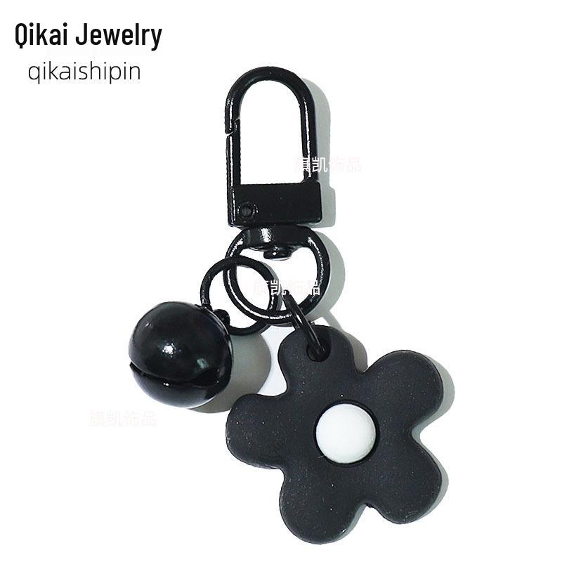 Colorful Fresh Flower Bell Keychain – Handmade Girlish Heart Bag Pendant & Cute Door Ornaments