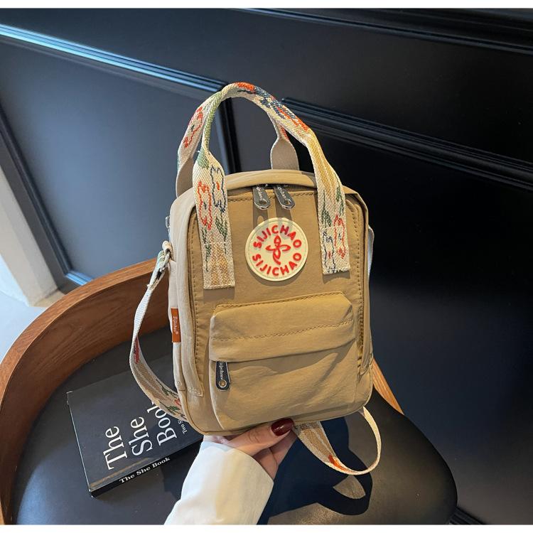 

Niche cloth bag lightweight shoulder bag women s new casual simple portable messenger mobile phone bag хаки