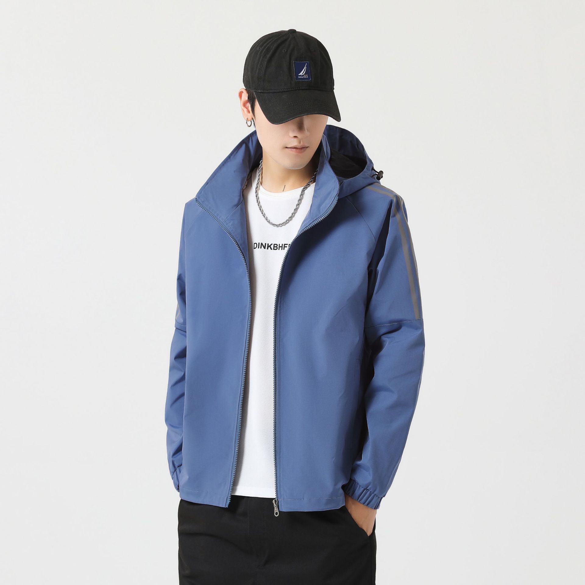 

Куртка мужская весенне-осенняя трендовая с капюшоном повседневная куртка мужской халат трехполосная спортивная универсальная верхняя куртка M синий