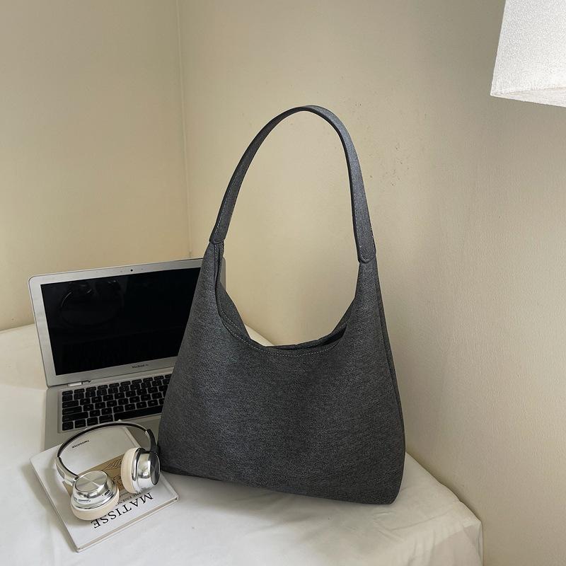 

Bags Fashion Large Capacity Women s Underarm Bags 2025 New Casual Simple Tote Bags Commuter Shoulder Bags