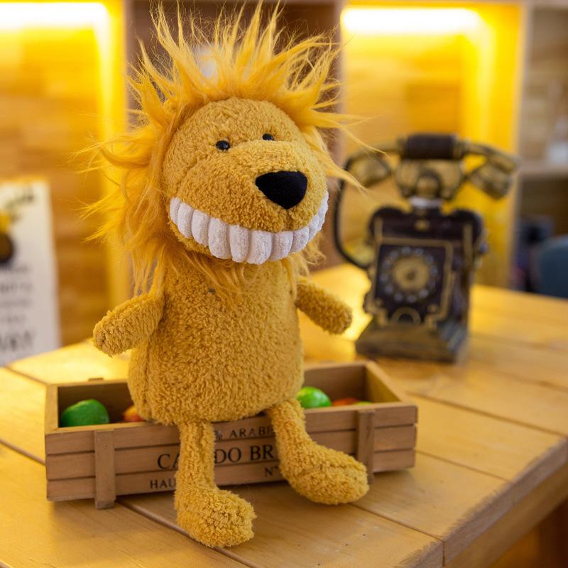 The same smiling big tooth doll, creative plush toy with hand gift, grab machine doll, throw cloth doll