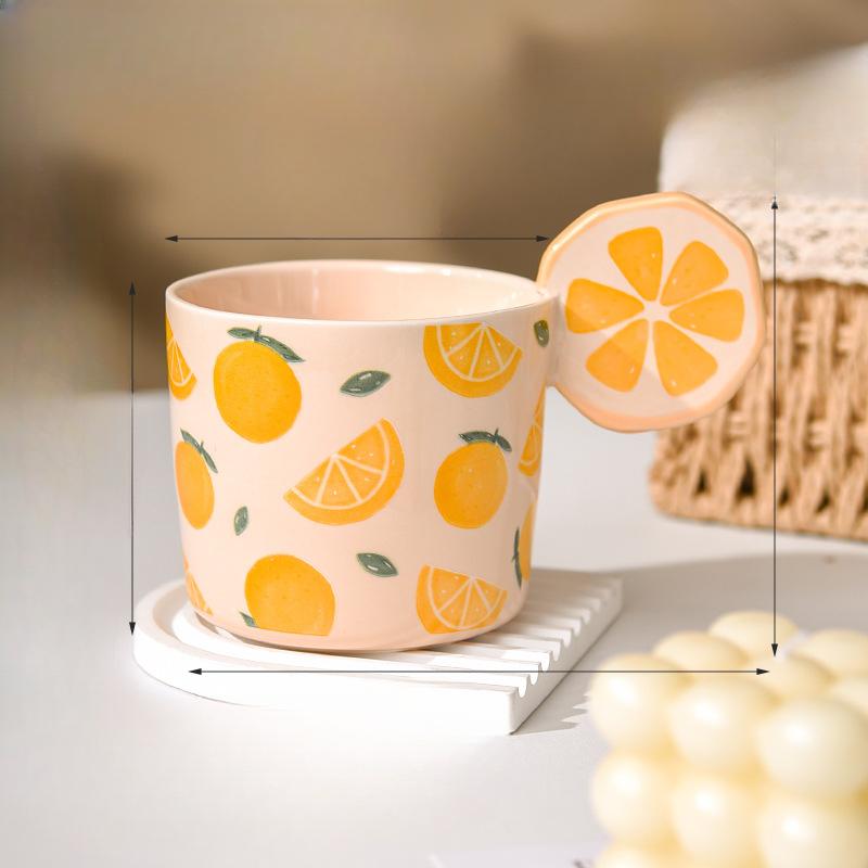 

Фруктовая керамическая чашка Креативный дизайн кружки Нишевая кофейная чашка Лакированная Милая чашка для сока Высокая ценность Бытовое использование 500ml