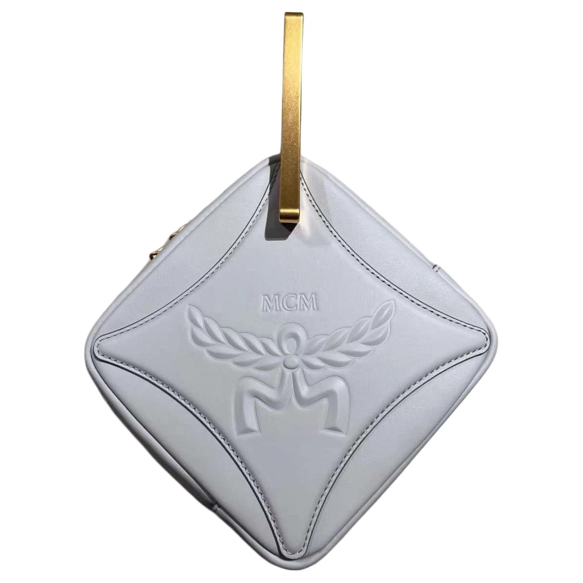 

MCM Diamond Calf Logo Embossed Laurel Pattern Mini Shoulder Crossbody Bag Women Shoulder Bags Ice-Grey MWREAAK03FR001 Basic Set (Bag+Dust Bag)