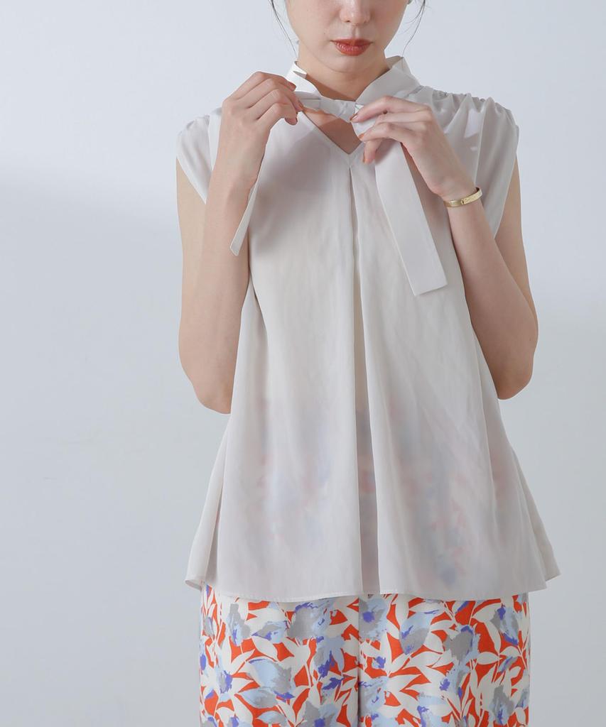 Nano Universe Shoulder Gathered Bowtie Size Blouse, S, Off-White