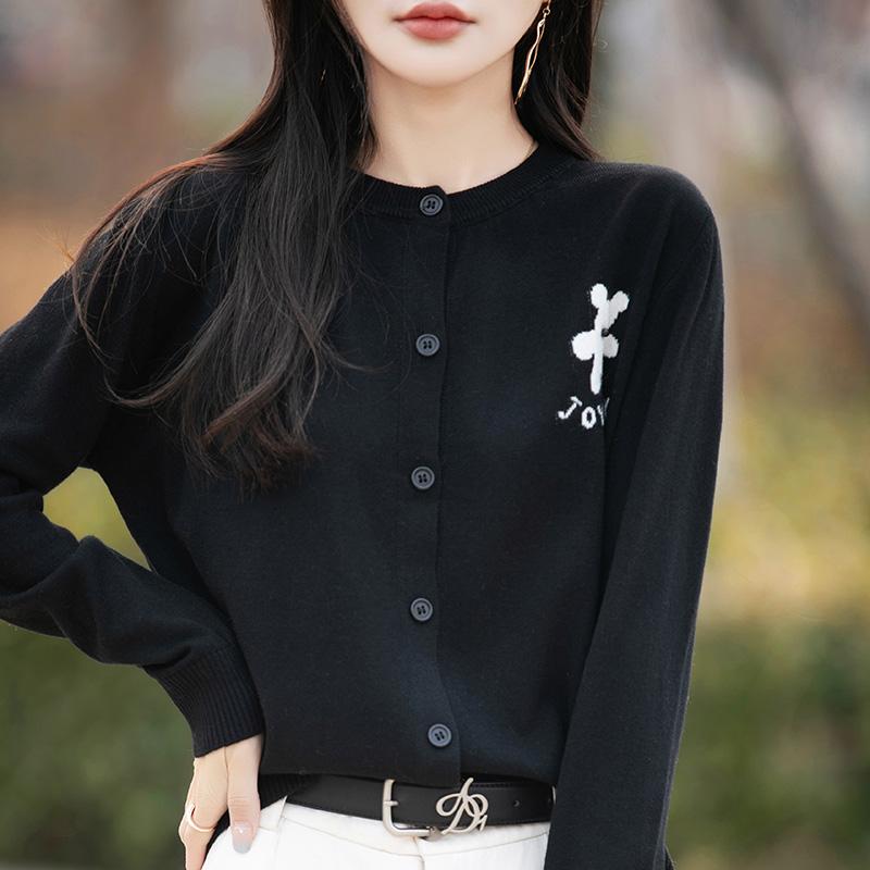 Women's Lightweight 50% Wool 50% Mulberry Silk Cardigan - 4-Season Versatile Knitwear for All-Year Comfort & Style