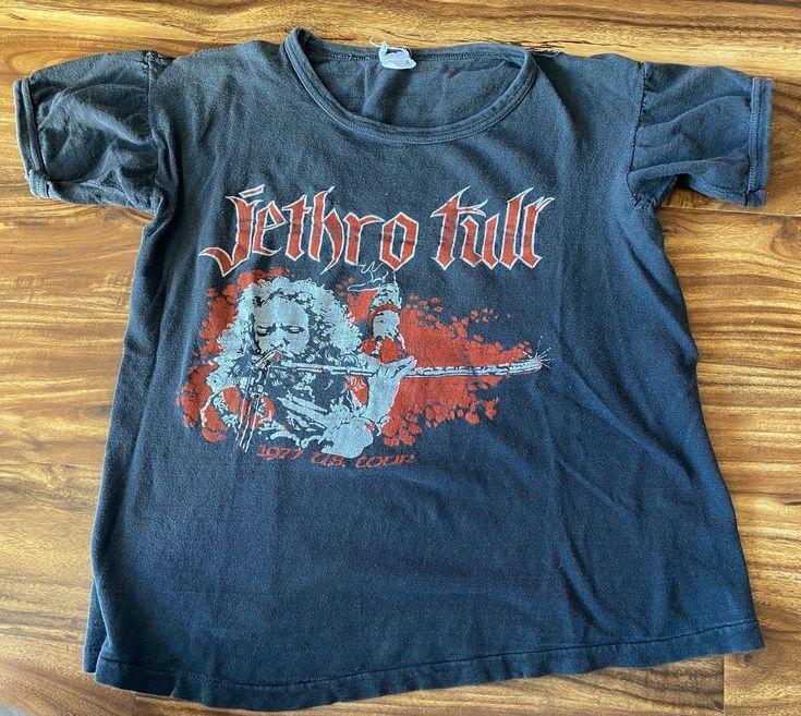 

Remake Jethro Tull band Basic black T shirt 90s retro tee Gift tee NH20239 Unisex T-Shirt S