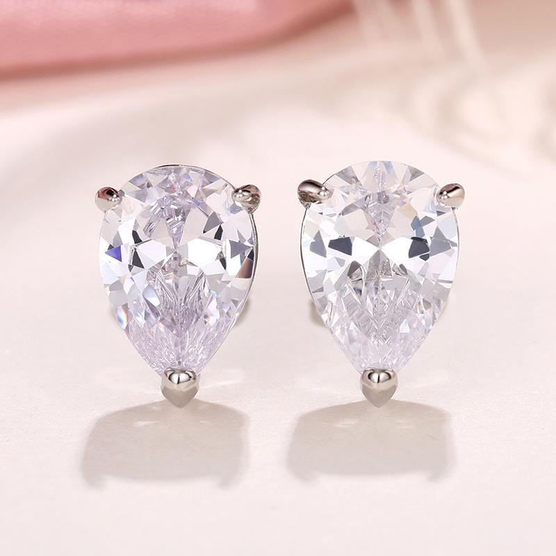 Pear Crystal Cubic Zirconia Stud Earrings Simple Versatile Ear Accessories for Women High Quality Silver Color Jewelry