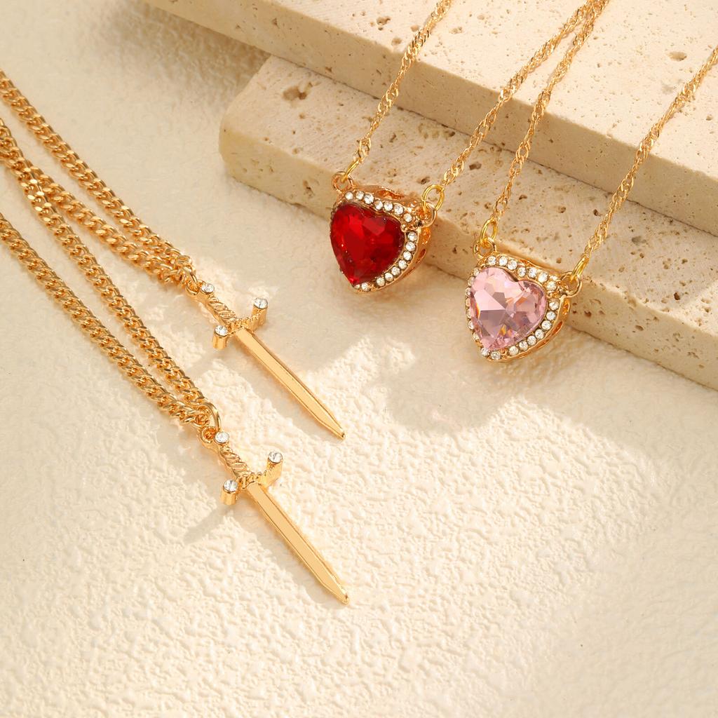 2 Stück Montierbar Herz und Schwert Zirkon Anhänger Halskette für Damen Vergoldete Choker Kette Schmuck