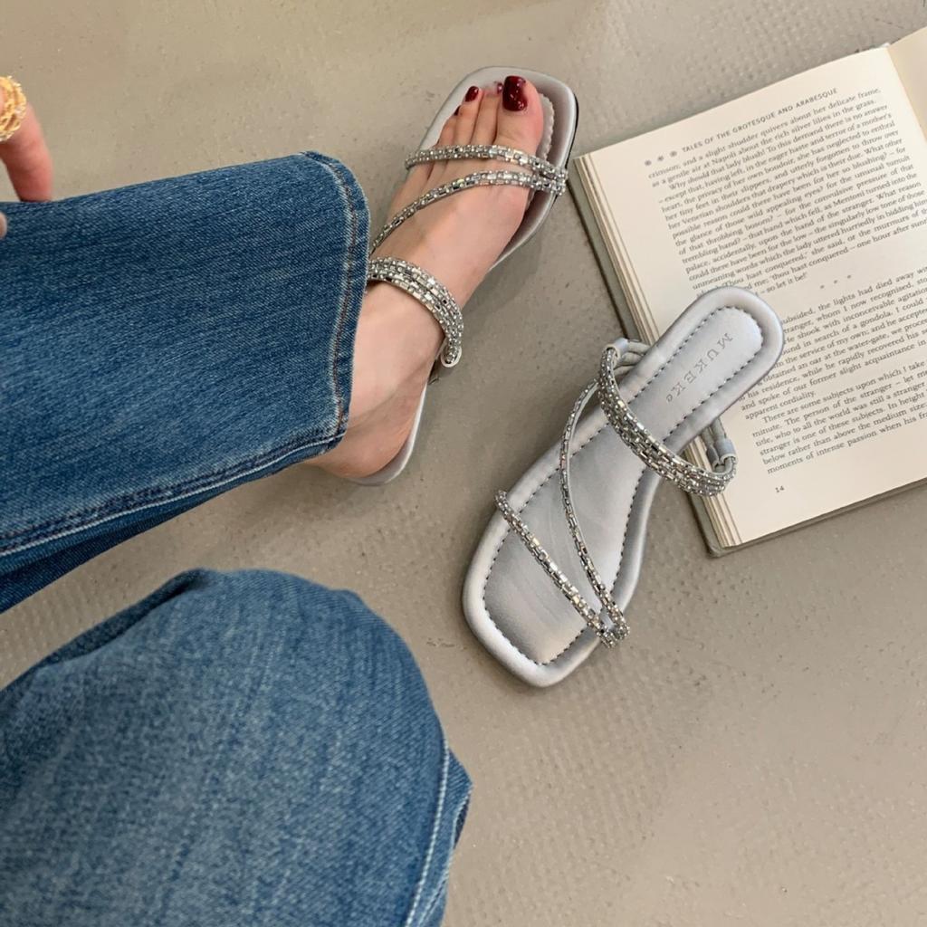 Temperament Slope Heel French Small Cool Slippers Fairy Shoes 2025 New Summer Fashion Two Wear Rhinestone Strap Sandals