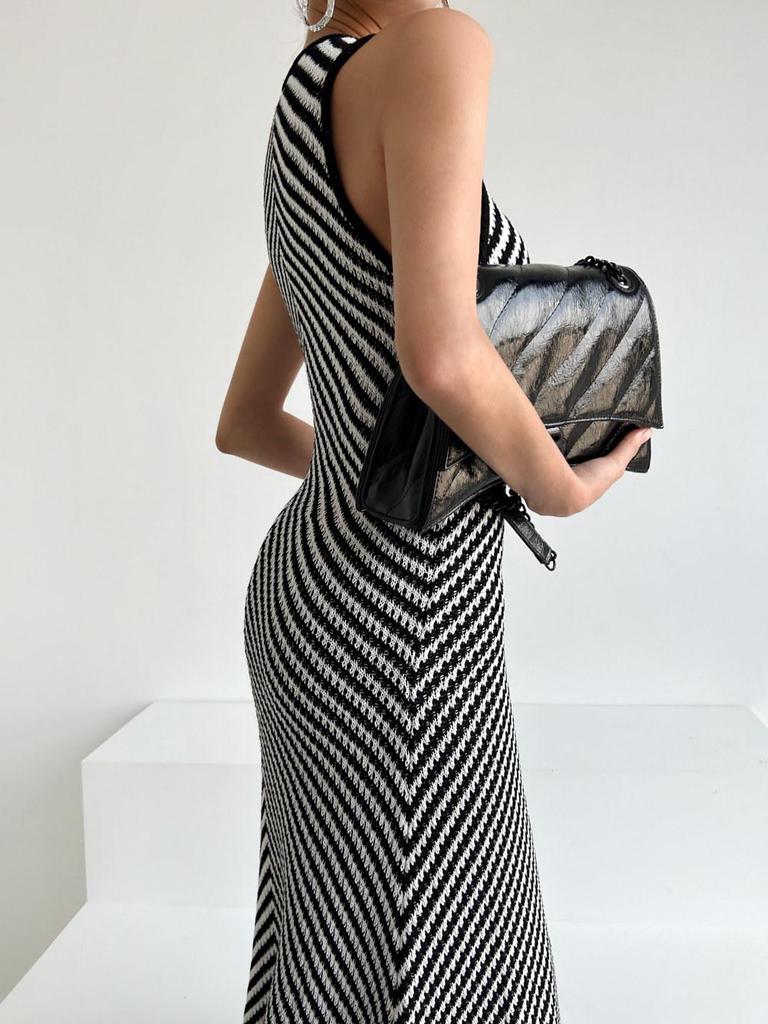 Patchwork Sleeveless Slim-Fit Knitted Dress