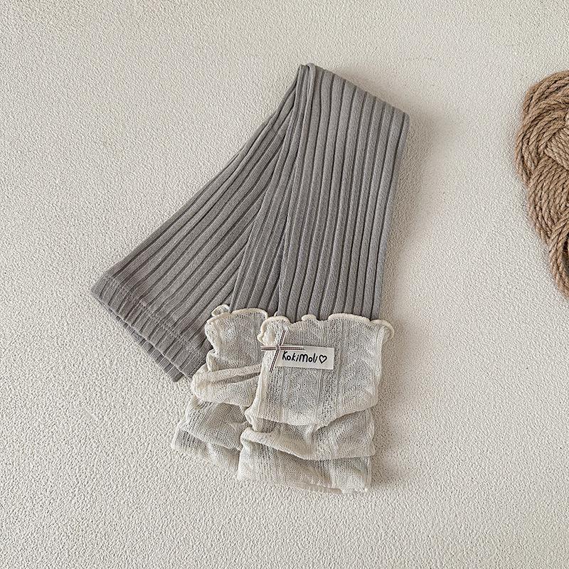 

Girls Cropped Spring Pants with Stylish Bow, Ruffle, and Versatile Cute Princess Socks S 95-105cm