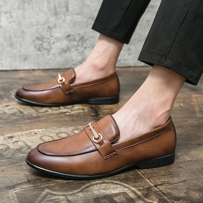 2024 New Men Casual Slip-on Business Loafers Male Concise Fashion Leather Shoes Soft High Quality Driving Shoes Mule Dress Shoes