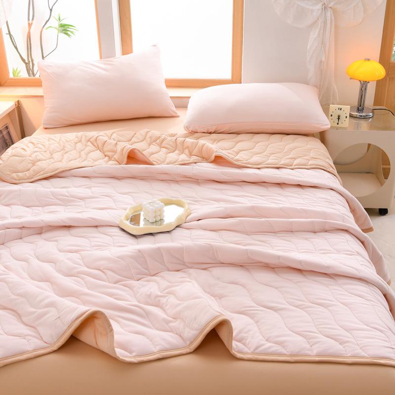 Spring Summer Thin Quilt 150X200Cm/180X200Cm Soft Lightweight Blanket Student Dormitory Cool Air Conditioning Quilt Washable