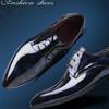Men's Bright Business Suits Colorful Leather Shoes Hair Stylist Trendy Shoes New Best Man Shoes Patent Leather Nightclubs British Pointed Shoes