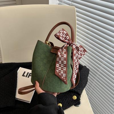 Borsa piccola con texture premium da donna autunno 2025 nuovo design di nicchia borsa a tracolla da donna borsa a secchiello portatile da donna